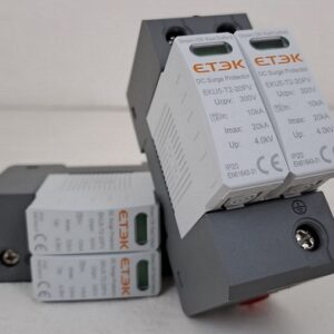 Alternative view of Etek: DC 2P Surge Protection Device Type-PV 300VDC 20KA (EKU5-T2-20PV-2M300)